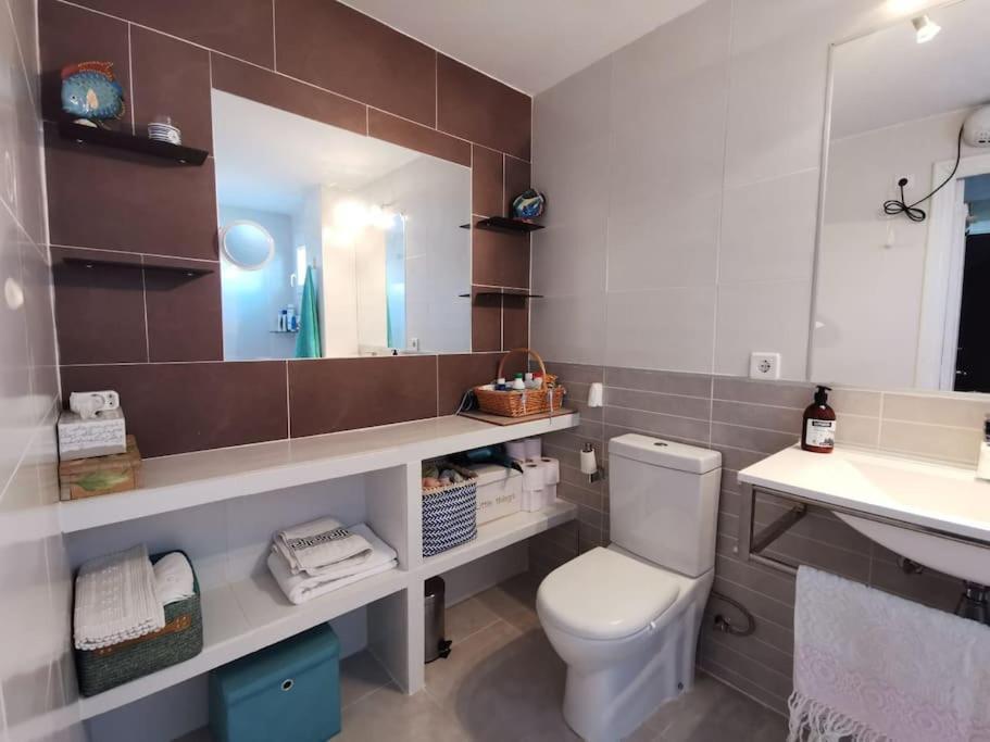 מיחאס 2Br+1Bthr Precioso Apartamento Con Vistas Al Mar מראה חיצוני תמונה