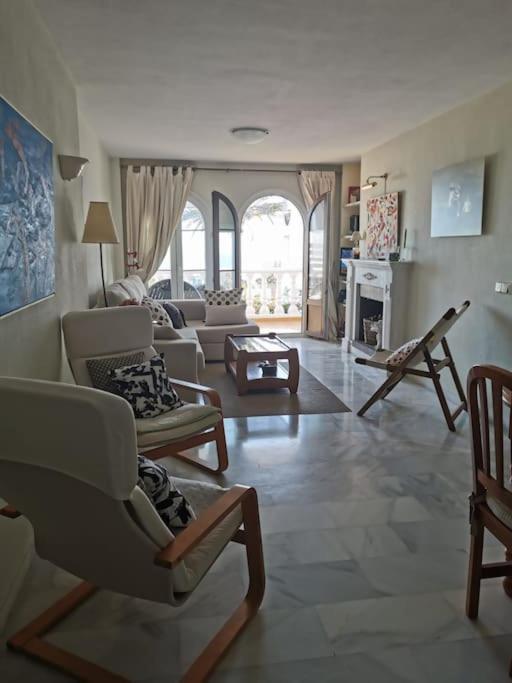 מיחאס 2Br+1Bthr Precioso Apartamento Con Vistas Al Mar מראה חיצוני תמונה
